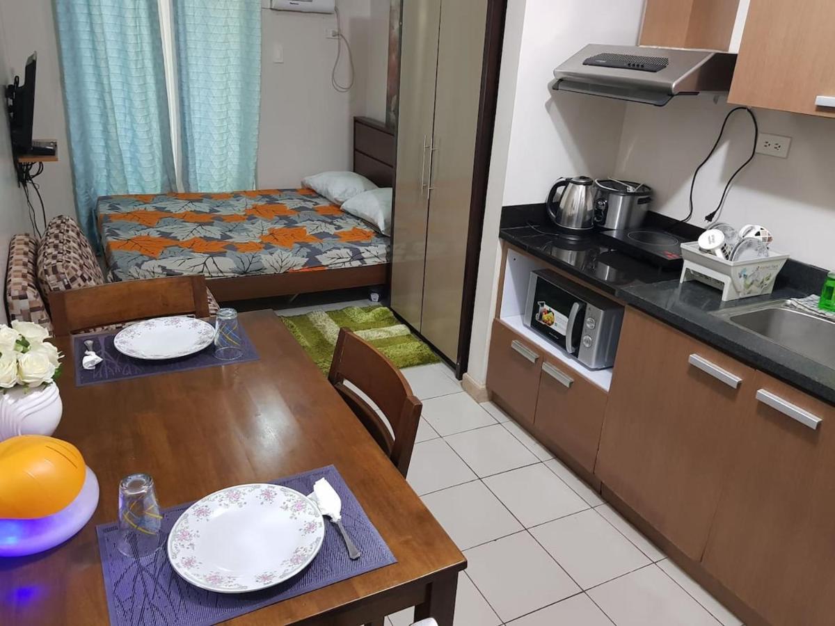 Heart Of The City Studio With Balcony Davao City Extérieur photo